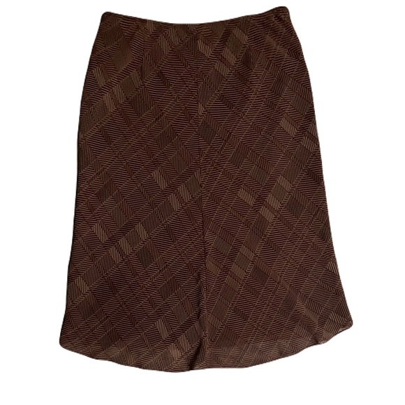 Express Women’s Sz Medium Brown Patterned Pencil Skirt - Picture 2 of 4